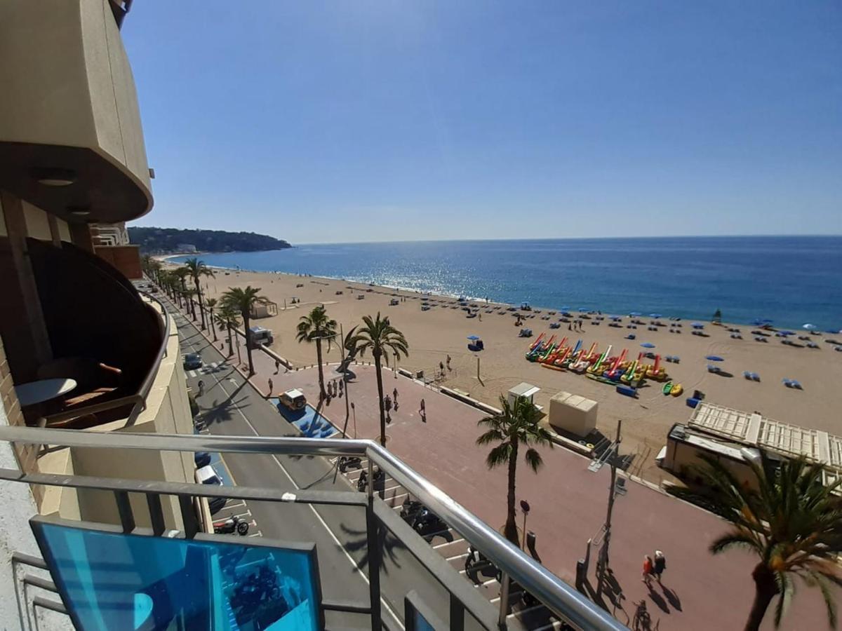 Hostal Lloret Playa Льорет-де-Мар Экстерьер фото